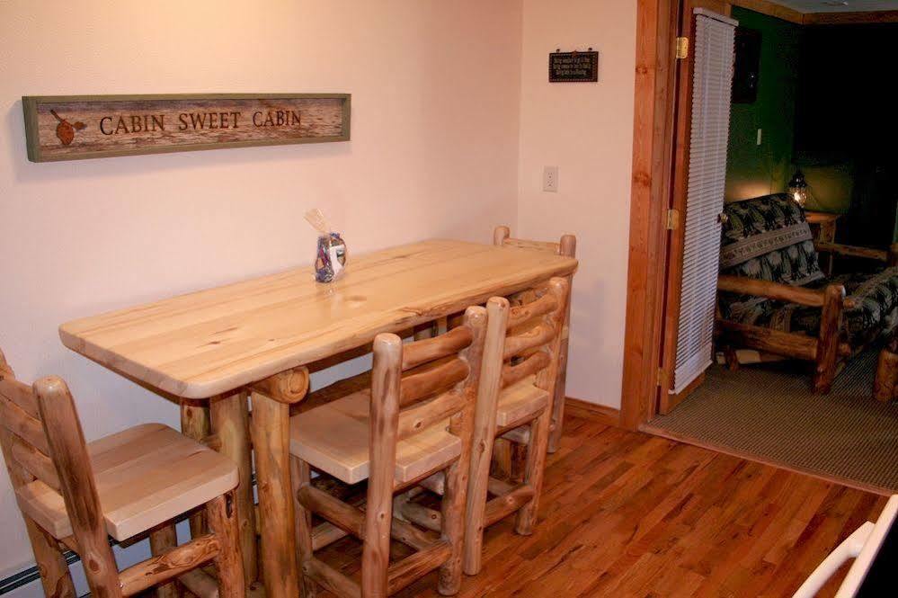 אסטס פארק Timber Creek Chalets מראה חיצוני תמונה